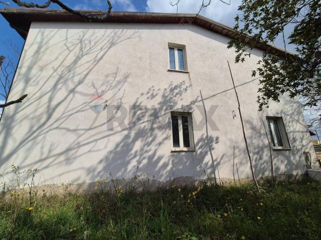 Casa indipendente in vendita a Giuliano Teatino