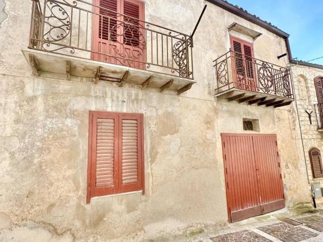 Casa indipendente in vendita a Giuliana PA