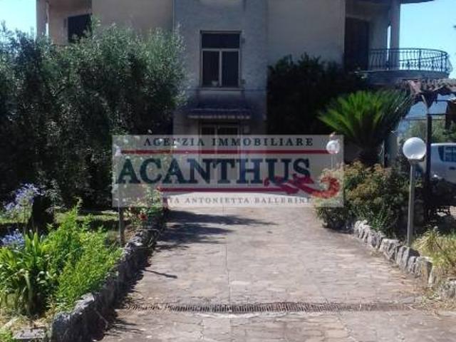 Casa indipendente in vendita a Giulianello, Cori