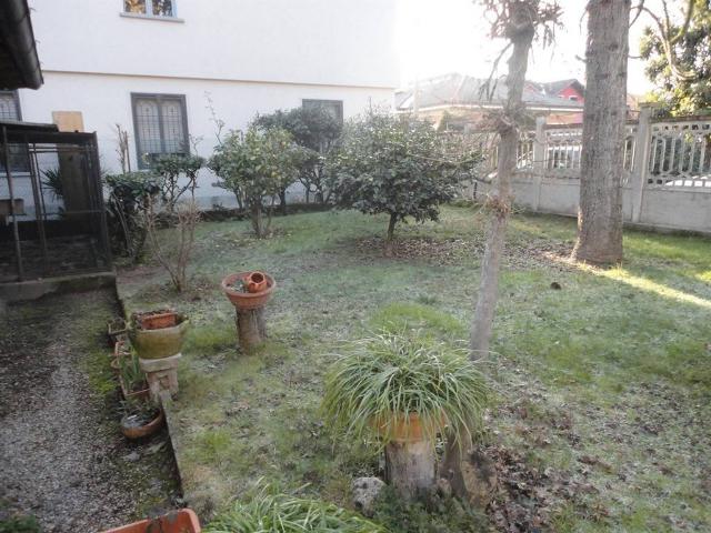 Casa indipendente in vendita a Giussano MB