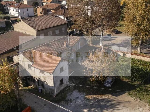 Casa indipendente in vendita a Giussano MB