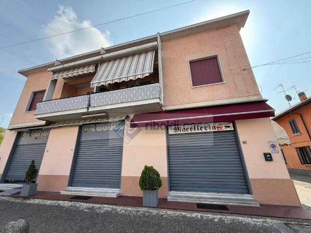 Casa indipendente in vendita a Giussano MB