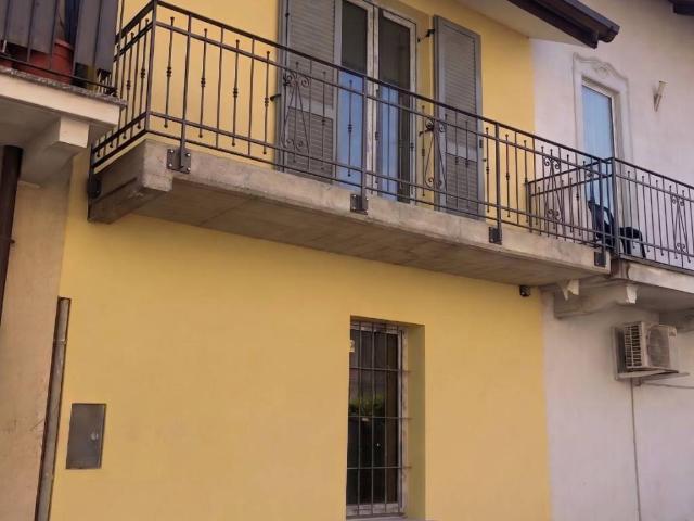 Casa indipendente in vendita a Giussano MB