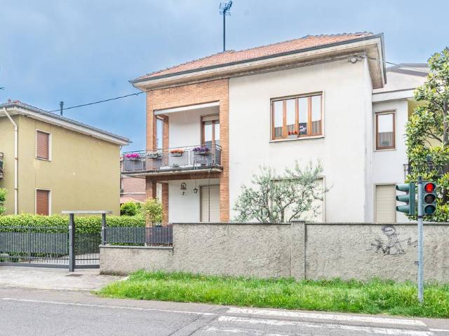 Casa indipendente in vendita a Giussano MB