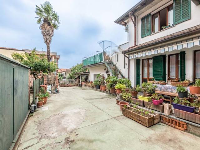 Casa indipendente in vendita a Giussano MB