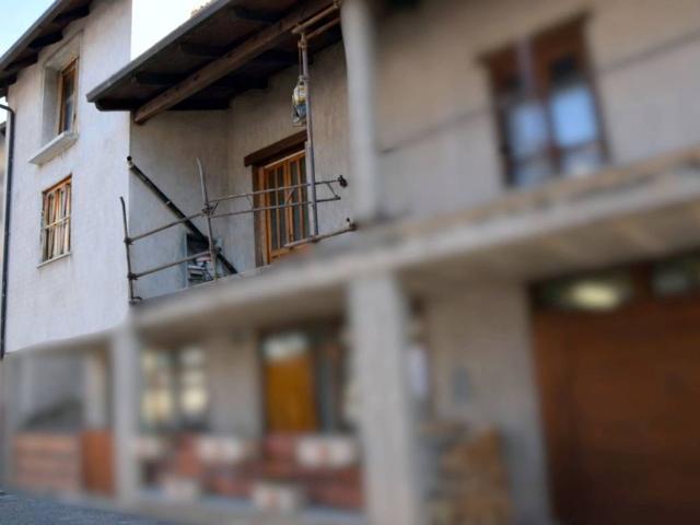Casa indipendente in vendita a Giaglione TO