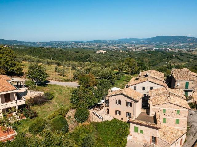 Casa indipendente in vendita a Giano dell'Umbria PG