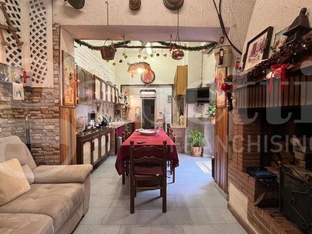 Casa indipendente in vendita a Giano Vetusto