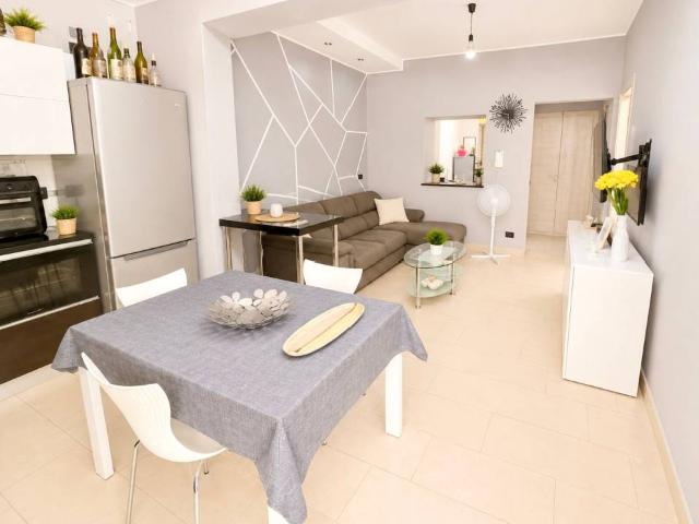 Casa indipendente in vendita a Giarre CT