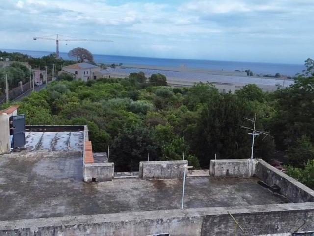 Casa indipendente in vendita a Giarre CT