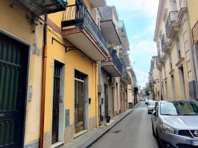 Casa indipendente in vendita a Giarre CT