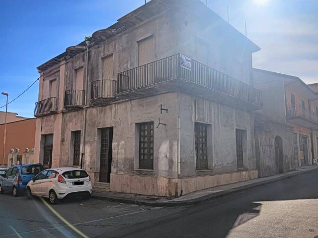 Casa indipendente in vendita a Giarre CT