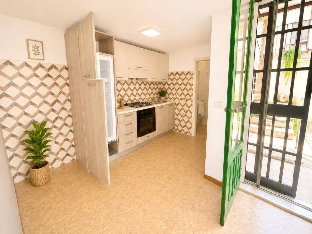 Casa indipendente in vendita a Giarre CT