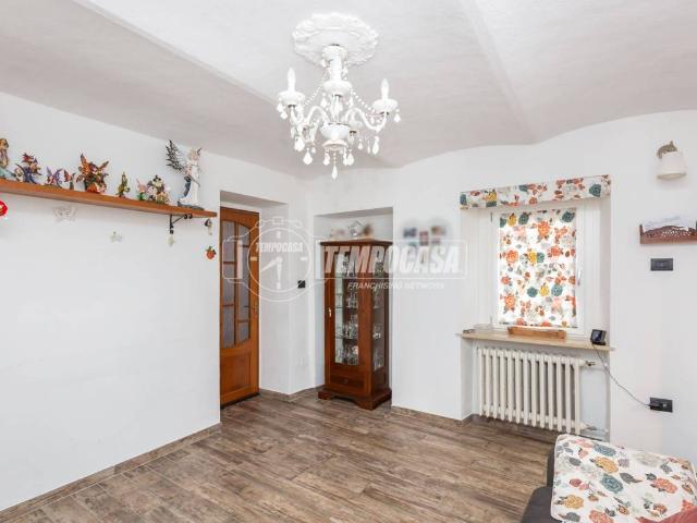Casa indipendente in vendita a Giaveno TO