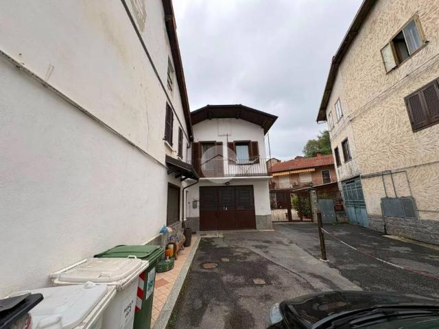 Casa indipendente in vendita a Giaveno TO