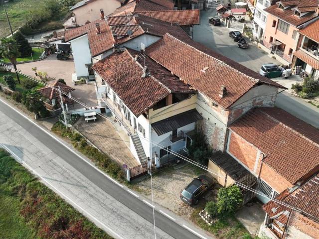 Casa indipendente in vendita a Giaveno TO