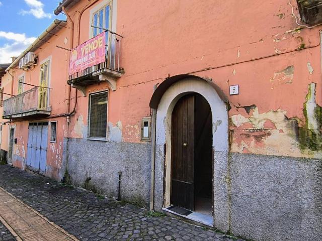 Casa indipendente in vendita a Giffoni Valle Piana SA