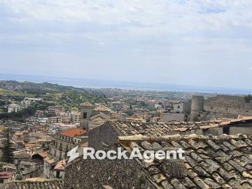 Casa indipendente in vendita a Gioiosa Ionica RC