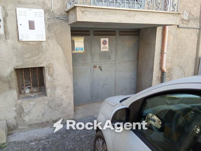 Casa indipendente in vendita a Gioiosa Ionica RC