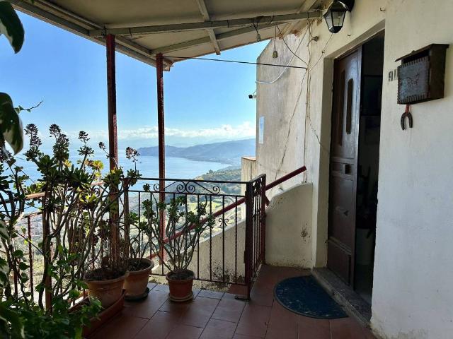 Casa indipendente in vendita a Gioiosa Marea ME