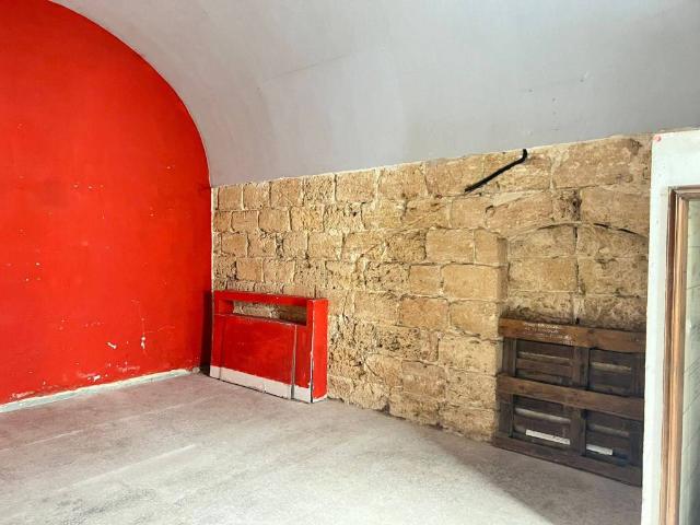 Casa indipendente in vendita a Gioia del Colle BA