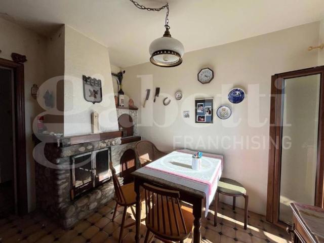 Casa indipendente in vendita a Gioia Sannitica CE