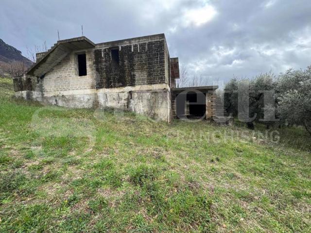 Casa indipendente in vendita a Gioia Sannitica CE