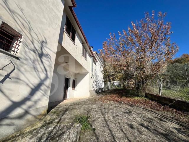 Casa indipendente in vendita a Gioia Sannitica