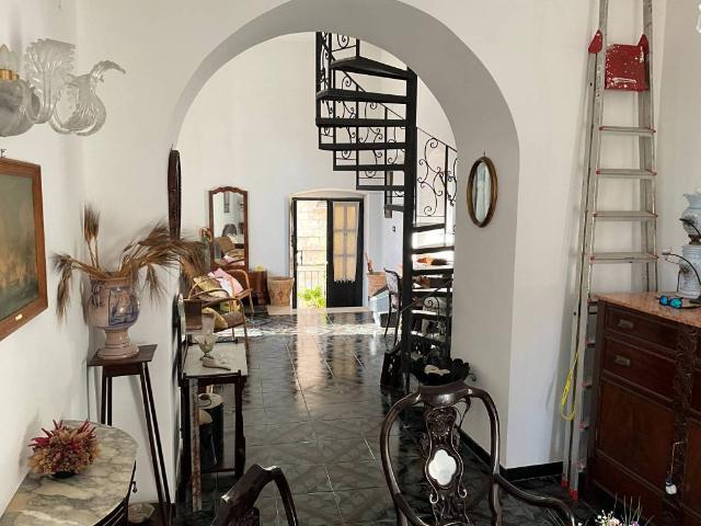 Casa indipendente in vendita a Giovinazzo BA