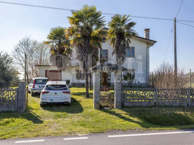 Casa indipendente in vendita a Gruaro