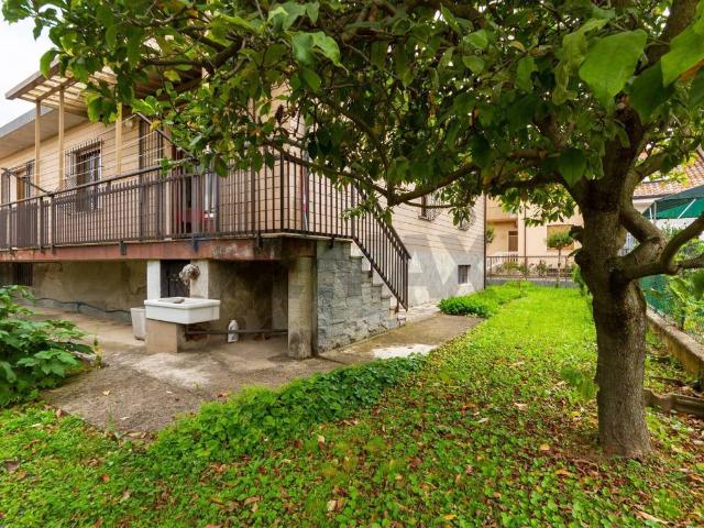 Casa indipendente in vendita a Grugliasco TO