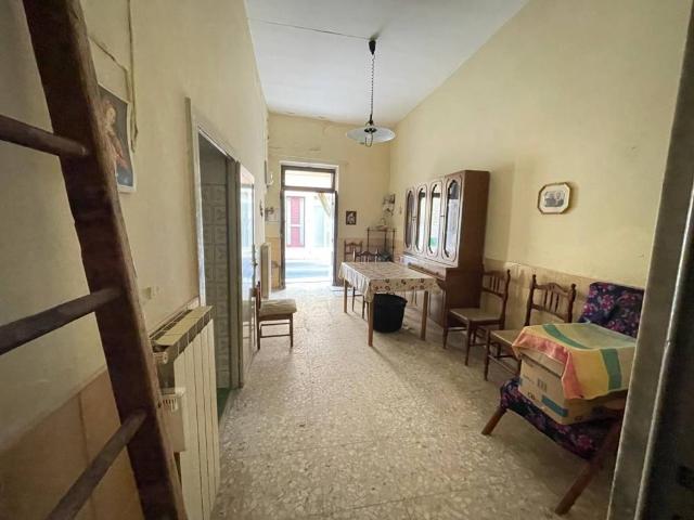Casa indipendente in vendita a Grumo Appula BA