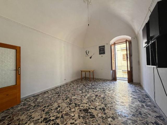 Casa indipendente in vendita a Grumo Appula BA