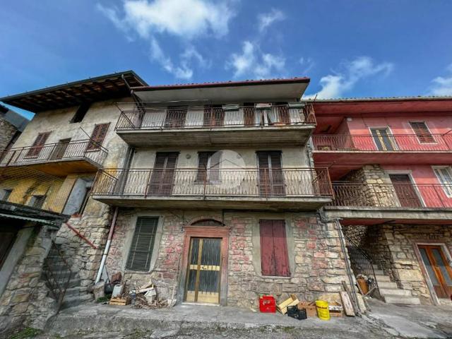 Casa indipendente in vendita a Grumello del Monte BG