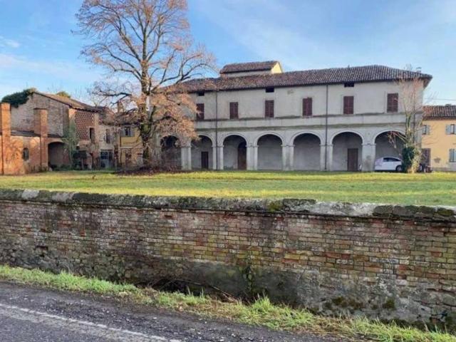 Casa indipendente in vendita a Gragnano Trebbiense PC