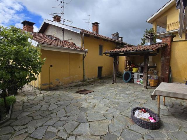 Casa indipendente in vendita a Graglia BI