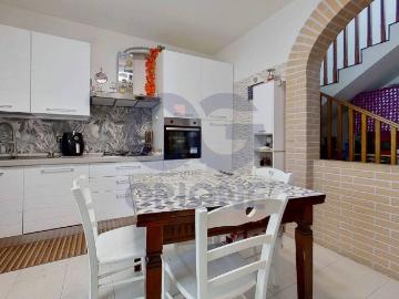 Casa indipendente in vendita a Gradara PU