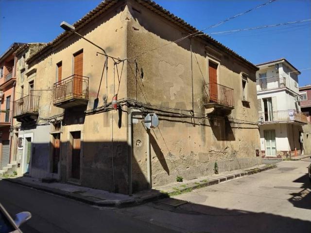 Casa indipendente in vendita a Grammichele CT