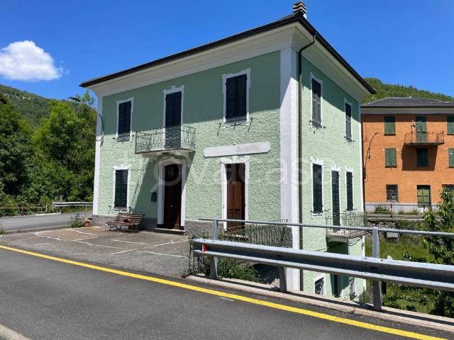 Casa indipendente in vendita a Gramizza, Santo Stefano d'Aveto