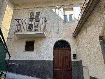 Casa indipendente in vendita a Graniti ME