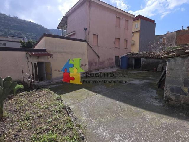 Casa indipendente in vendita a Graniti ME