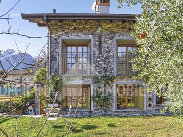 Casa indipendente in vendita a Gravedona ed Uniti CO