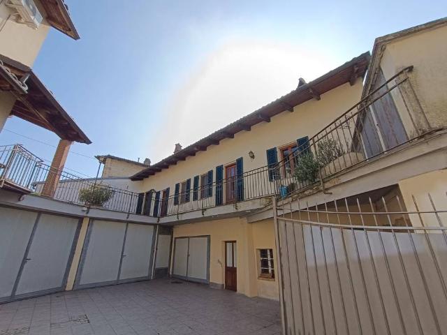 Casa indipendente in vendita a Grazzano Badoglio AT