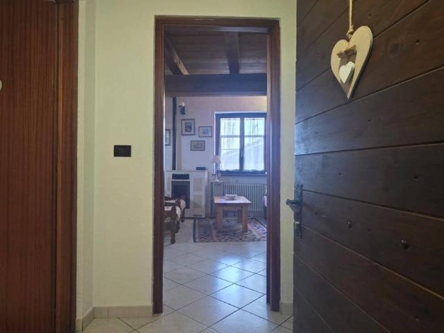 Casa indipendente in vendita a Gressan AO