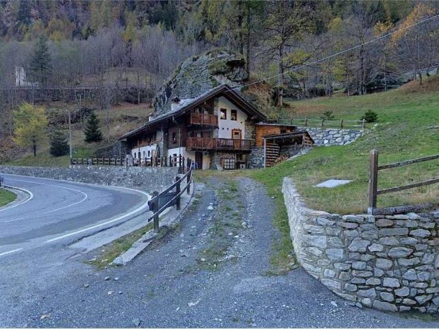 Casa indipendente in vendita a Gressoney Saint Jean AO
