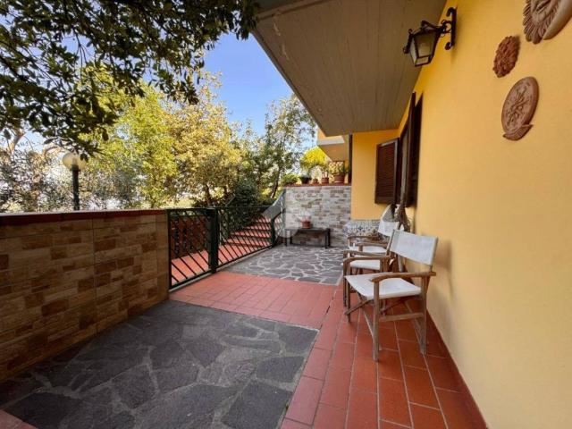 Casa indipendente in vendita a Greve in Chianti FI