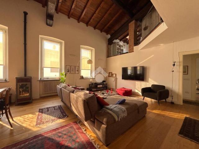 Casa indipendente in vendita a Grezzago MI