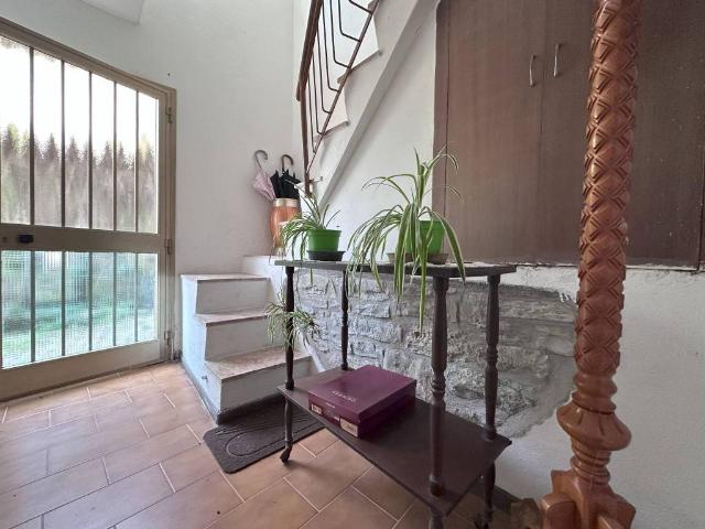 Casa indipendente in vendita a Grimacco UD