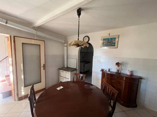 Casa indipendente in vendita a Grizzana Morandi BO