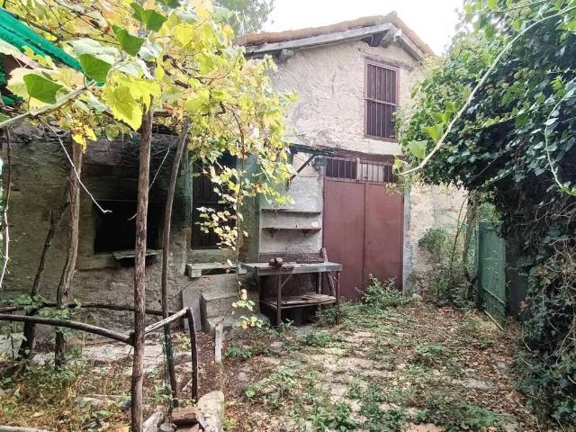 Casa indipendente in vendita a Grizzana Morandi BO